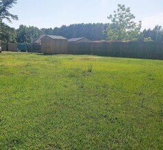 512 Circle Dr in Greenville, NC - Building Photo - Building Photo