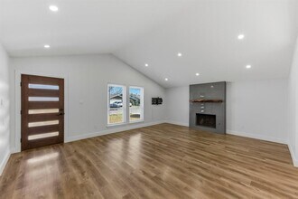 3817 Leafield Dr in Austin, TX - Building Photo - Building Photo