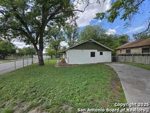 1020 Mission Rd in San Antonio, TX - Building Photo - Building Photo