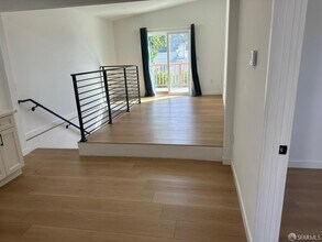 2524 25th Ave in Oakland, CA - Building Photo - Building Photo