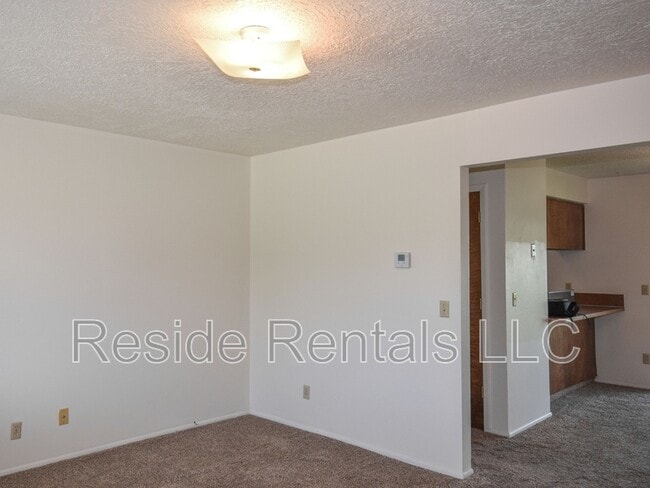 301 1/2 W 500 N in Logan, UT - Building Photo - Building Photo