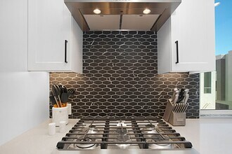 1045 32nd St in San Diego, CA - Building Photo - Building Photo