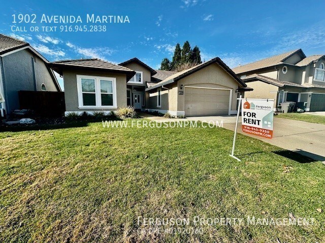 1902 Avenida Martina in Roseville, CA - Building Photo