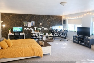 3367 S 1100 E in Millcreek, UT - Foto de edificio - Building Photo