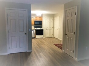 3 Oak Hill Ln, Unit Oak Hill in Nashua, NH - Foto de edificio - Building Photo