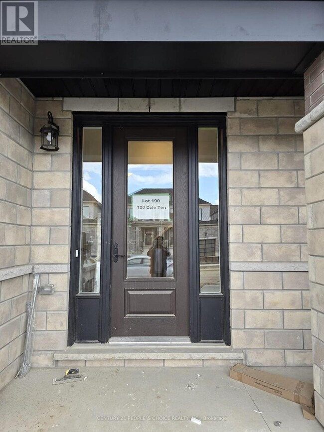 120 Cole Ter in Woodstock, ON - Building Photo - Building Photo
