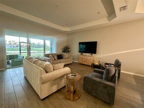 17577 Santorini Ct in Venice, FL - Building Photo - Building Photo