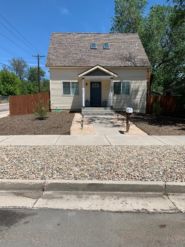property at 532 W Kiowa St