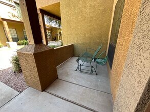 1702 E Bell Rd in Phoenix, AZ - Building Photo - Building Photo