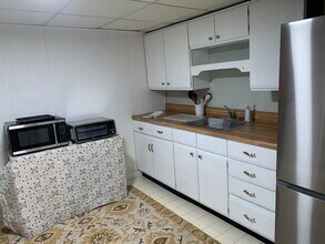 2901 Pinewick Rd in Ellicott City, MD - Building Photo - Building Photo