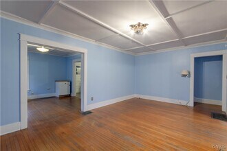 304 Mullin St in Watertown, NY - Building Photo - Building Photo