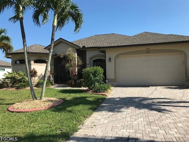 property at 1624 SW 43rd Ln