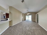 2328 Roanoke Springs Dr in Ruskin, FL - Building Photo - Building Photo