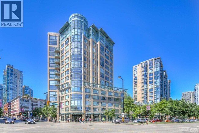 238 Alvin Narod Mews in Vancouver, BC - Building Photo - Building Photo