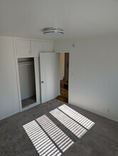 4427 Cartwright Ave, Unit 4 in North Hollywood, CA - Foto de edificio - Building Photo