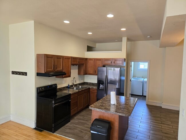 1334 Merryman St, Unit 1334 merryman st Lower