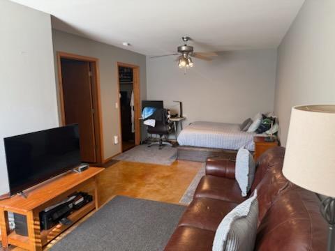 210 S Husband St in Stillwater, OK - Building Photo - Building Photo