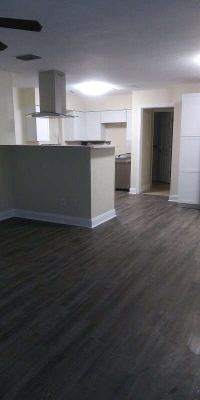 3348 60th St N in St. Petersburg, FL - Building Photo - Building Photo