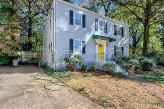 406 S Columbia Dr in Decatur, GA - Building Photo - Building Photo