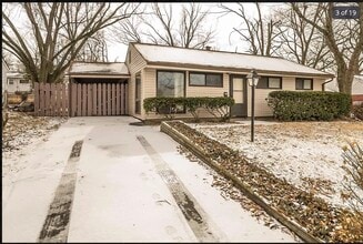 7832 Atherstone Dr in St. Louis, MO - Building Photo - Building Photo