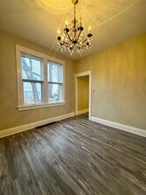 545 E 5th St in Papillion, NE - Building Photo - Building Photo