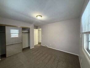 2081 Shangrai-La Dr SE in Grand Rapids, MI - Building Photo - Building Photo