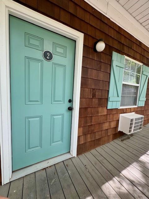 property at 944 N Storer Ave