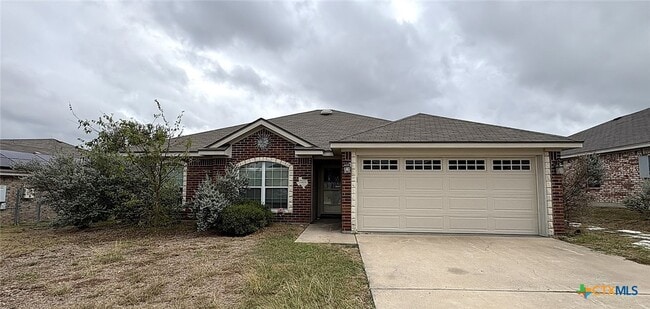 property at 2404 Griffin Dr