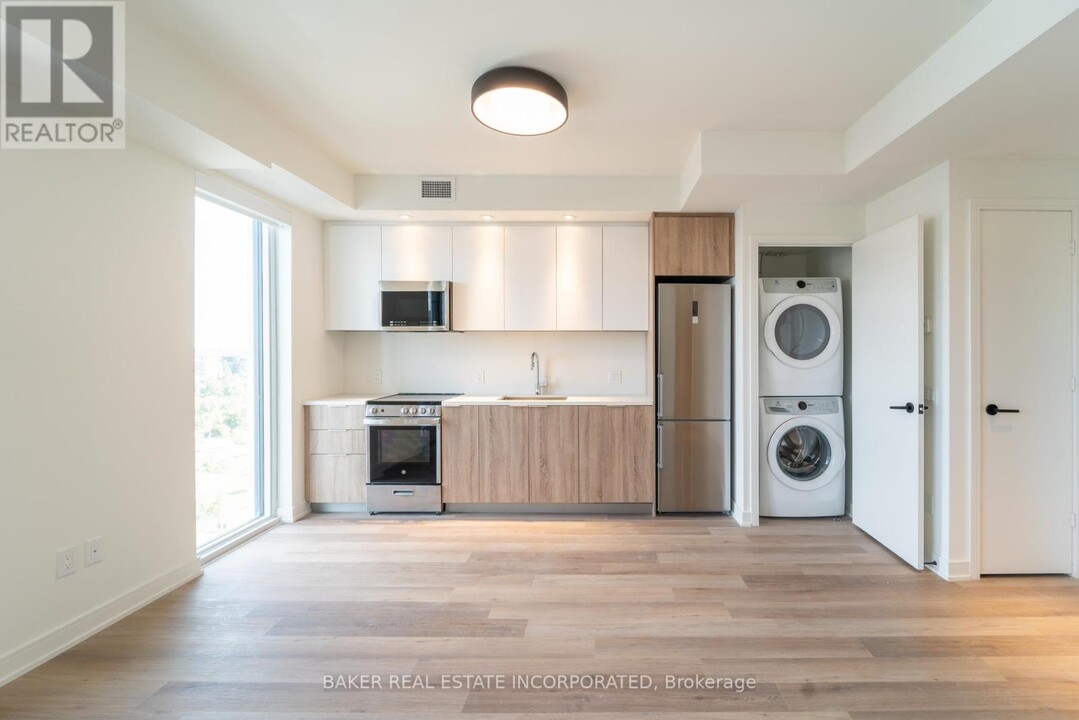 181-1181 Mill St in Toronto, ON - Building Photo