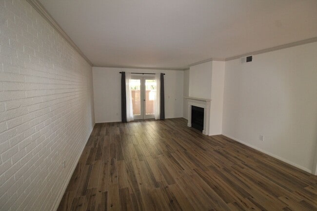 663 Bishops Lodge Rd in Santa Fe, NM - Building Photo - Building Photo