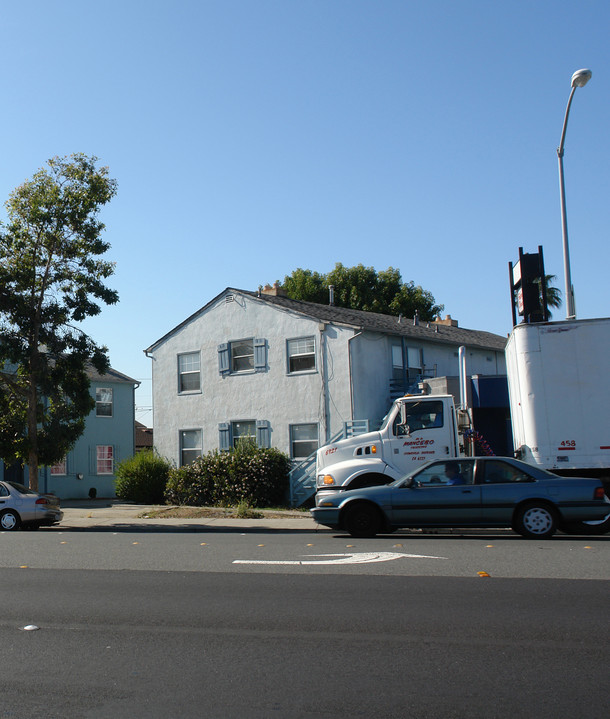 12479 San Pablo Ave in Richmond, CA - Building Photo