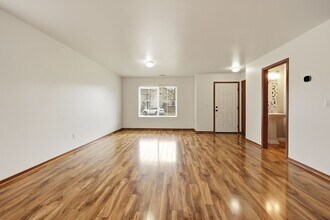 6812 Desperado Dr SE in Olympia, WA - Building Photo - Building Photo