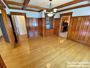 404 Mount Auburn St, Unit 1 in Watertown, MA - Building Photo - Building Photo