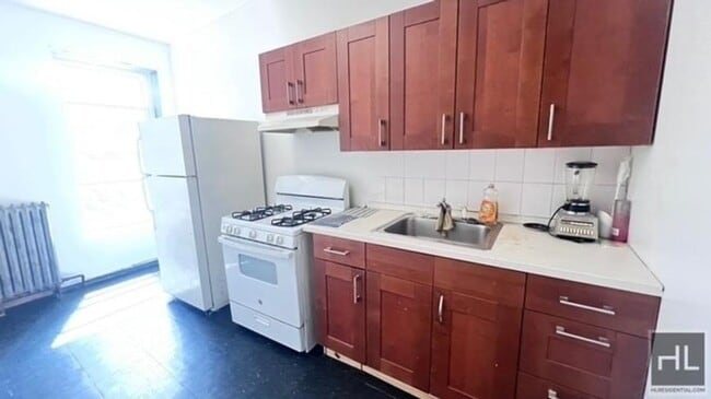 444 Halsey St in Brooklyn, NY - Building Photo - Building Photo