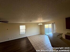 6527 San Miguel Way in Converse, TX - Building Photo - Building Photo