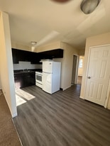 6320 Keystone St in Philadelphia, PA - Building Photo