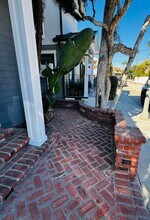 73 Angelo Walk in Long Beach, CA - Building Photo - Building Photo
