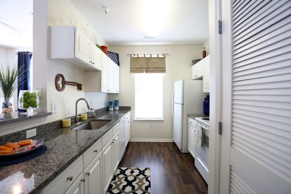 The Islands of Fox Chase Glen Burnie, MD Apartments