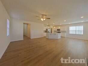 5810 Oak Br Cir in Maiden, NC - Foto de edificio - Building Photo