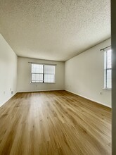 314 Penns Way, Unit 314 Penns Way in Basking Ridge, NJ - Building Photo - Building Photo