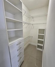 6410 NW 105th Pl in Doral, FL - Building Photo - Building Photo