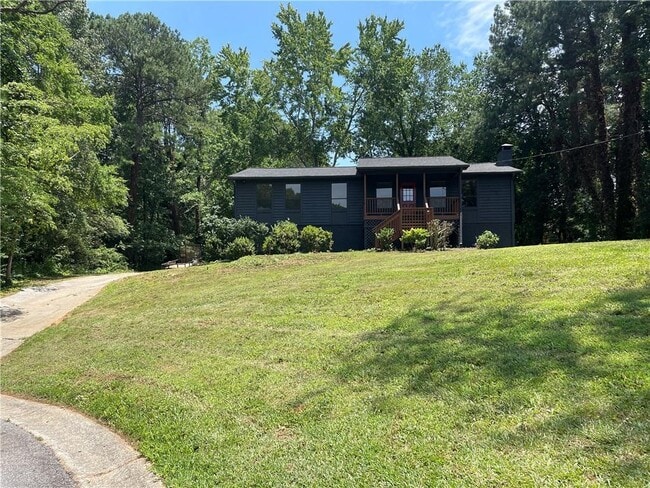 106 Spring Way in Woodstock, GA - Building Photo - Building Photo