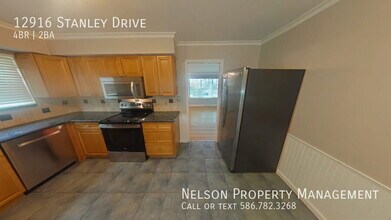 12916 Stanley Dr in Warren, MI - Building Photo - Building Photo