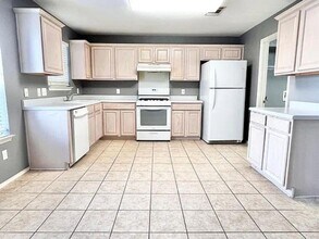 3518 Rock Shelf Ln in Round Rock, TX - Building Photo - Building Photo