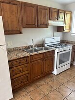 2268 Pleasure St, Unit 2268 in New Orleans, LA - Building Photo