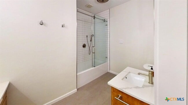 property at 805 Timber Dr