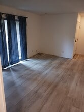 9160 Madison Ave in Fair Oaks, CA - Building Photo - Building Photo