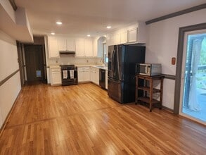 217 Nina Ln in Williamsburg, VA - Building Photo - Building Photo