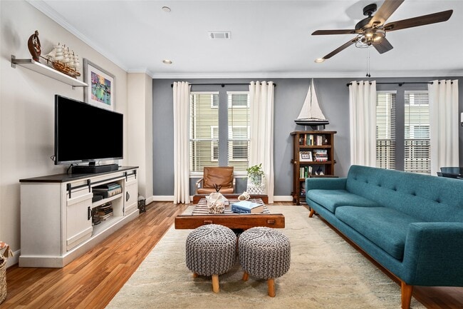 property at 3001 Murworth Dr