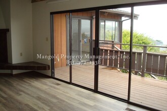 760 Pine St in Monterey, CA - Building Photo - Building Photo